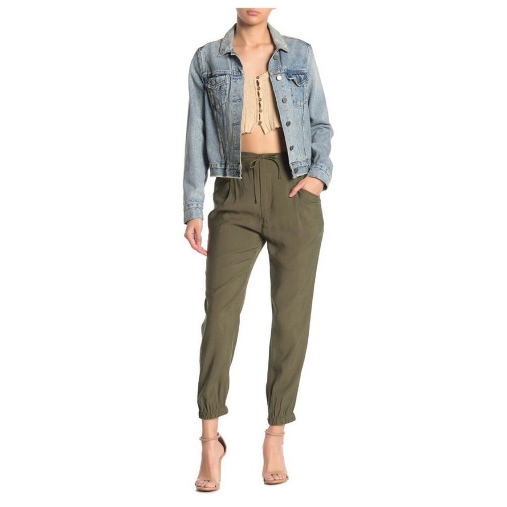 NWT Elodie High Waist Olive Green Jogger
